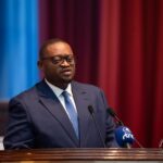 RDC : Doudou Fwamba défend le bilan budgétaire 2025 devant l’Assemblée nationale, avec 98,70 % de mobilisation des recettes internes
